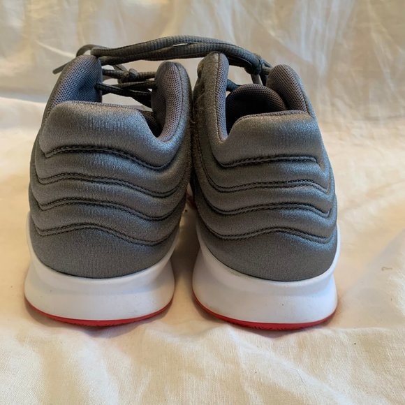 Adidas Kids Pro Spark basketball shoes - Picture 3 of 8